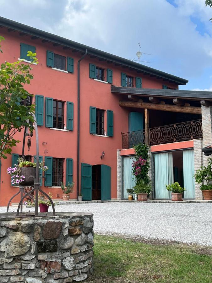Le Mansarine Charme B&B Castellaro  Exteriör bild