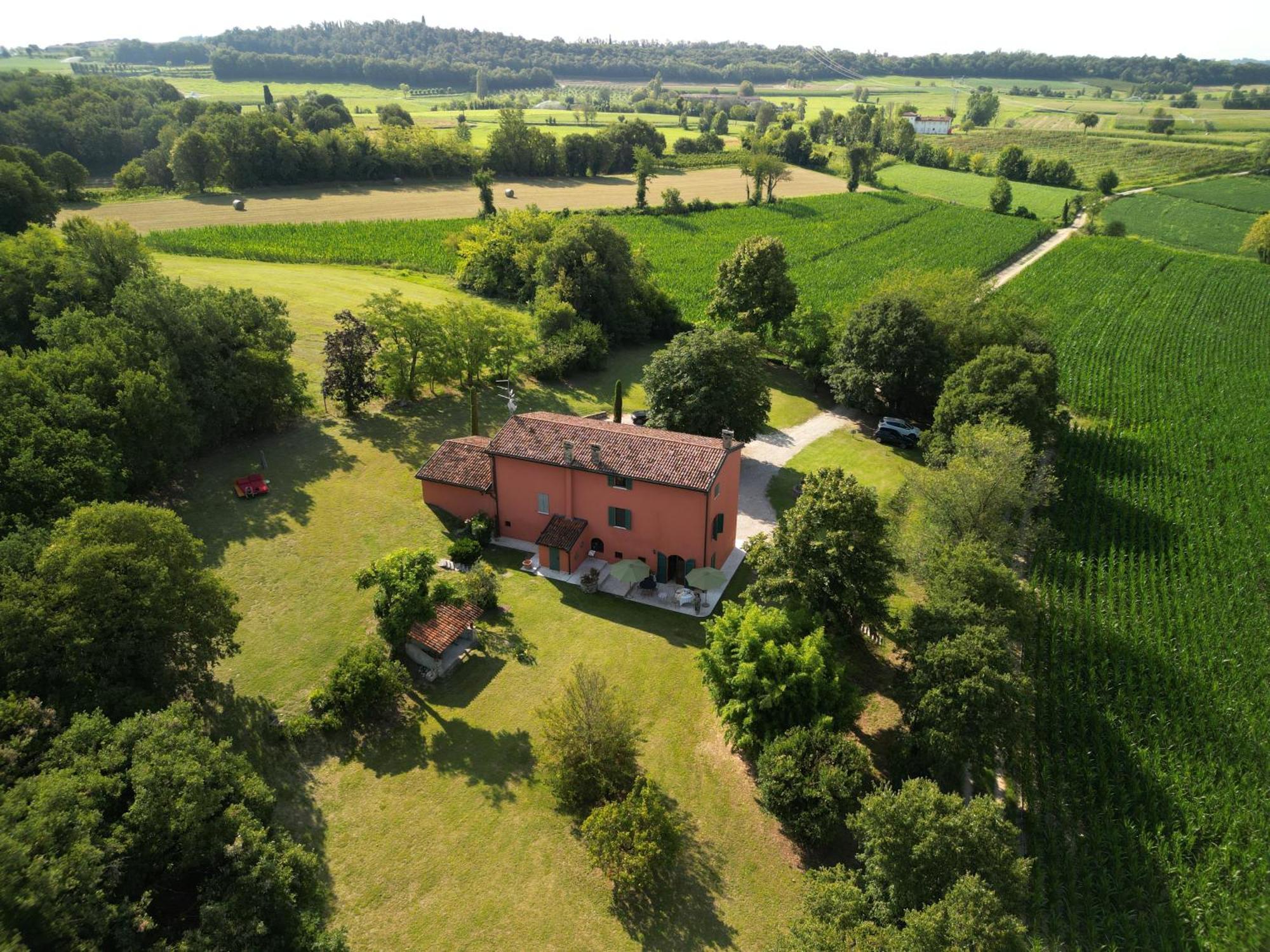Le Mansarine Charme B&B Castellaro  Exteriör bild